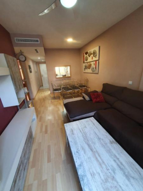 Bajo con patio y accesibilidad
